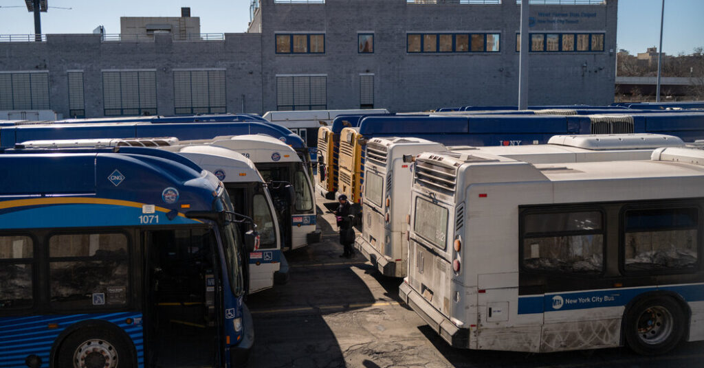 Fare Enforcers Are Coming to New York City Buses