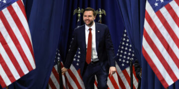 Iran War Looms Over Vance as He Visits Iowa