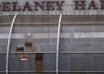 Lawmakers May Continue to Inspect ICE Detention Centers, Appeals Court Rules