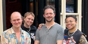 Bartenders at a Cocktail Mecca Propose a New Concoction: a Micro-Union