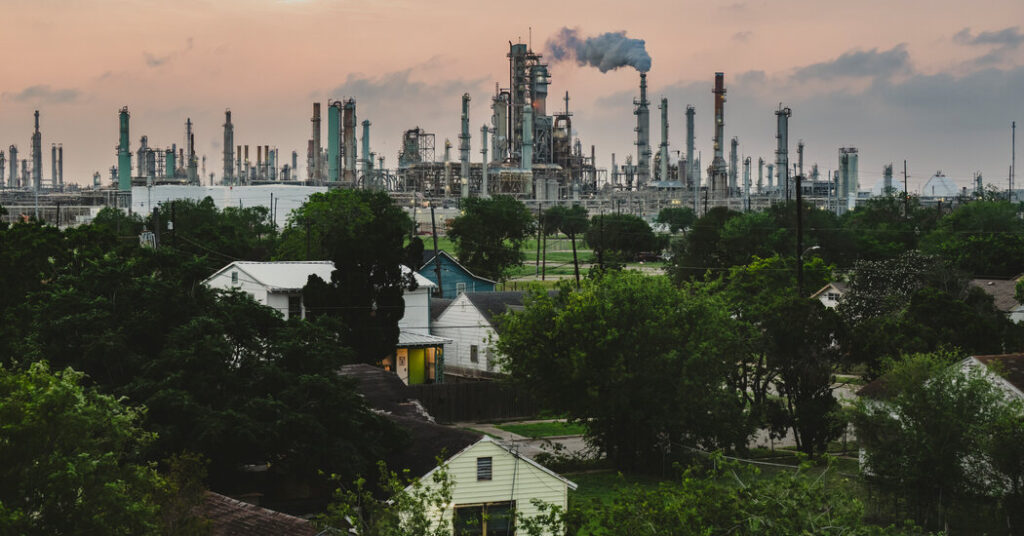 A Texas City Bet Big on Industry. Now It’s Running Out of Water.