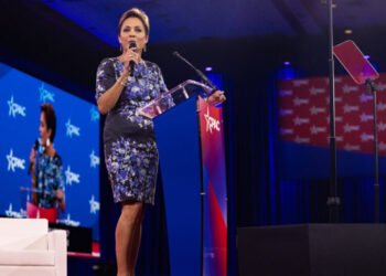 Kari Lake, Who Led Effort to Shutter Voice of America, Is Named Ambassador to Jamaica