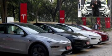 Tesla recalls more than 218K vehicles over rearview image issue that poses crash risk