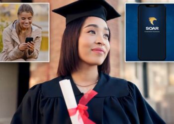University lets students earn bachelor’s and master’s degrees entirely on their phone