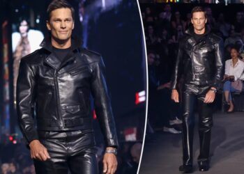 Tom Brady makes catwalk debut in Gucci fashion show