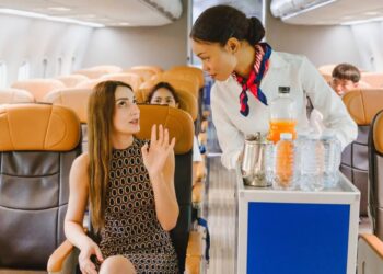 Flight attendants plead with passengers to stop this disturbing habit on planes: ‘It’s insane’