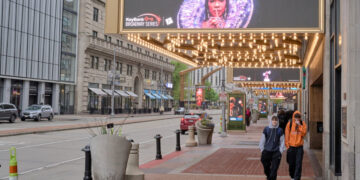 Smokers Help Keep This Arts Hub Alive