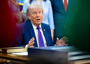 Justice Dept. Officials Consider Settling Trump Suit Against I.R.S.