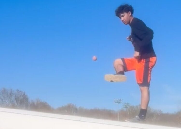 Hacky Sack Mounts a Comeback With Gen Z