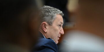 Gen. Caine’s Silence on Iran War Leaves Questions About Military Strategy