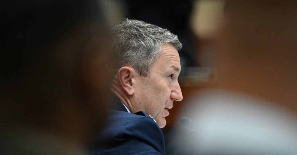 Gen. Caine’s Silence on Iran War Leaves Questions About Military Strategy