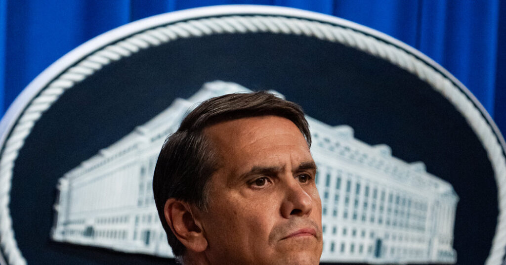 Justice Dept. Sues to Block Ethics Punishments of Administration Lawyers