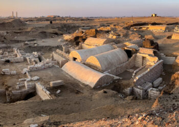 Archaeologists Find Egyptian Mummy Buried With the ‘Iliad’