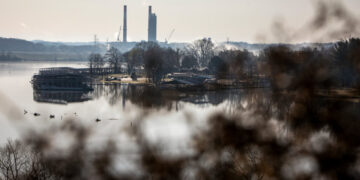 Here’s What It Costs to Keep a Coal Plant Open