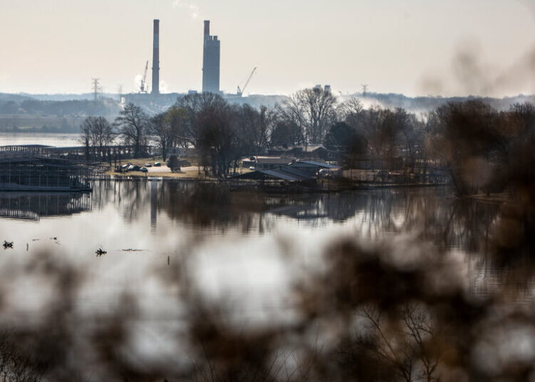 Here’s What It Costs to Keep a Coal Plant Open