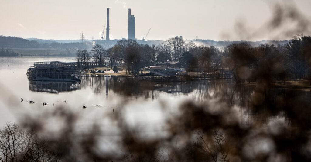 Here’s What It Costs to Keep a Coal Plant Open