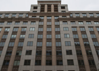 Appeals Court Appears Skeptical of Trump Orders Targeting Law Firms
