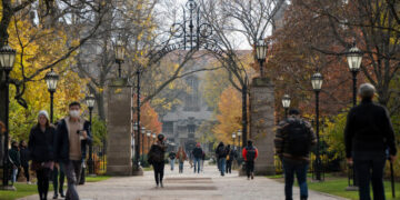 University of Chicago Waives Tuition for Families Making Under $250,000