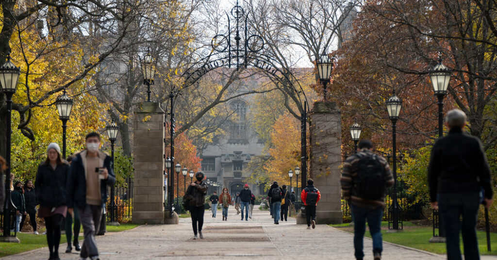 University of Chicago Waives Tuition for Families Making Under $250,000