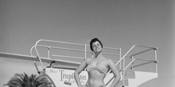 Claudine Longet, Entertainer Who Shot Olympian Boyfriend, Dies at 84