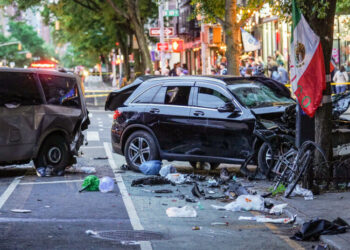 Two Killed as Car Slams Into Crowd on Sidewalk in Manhattan