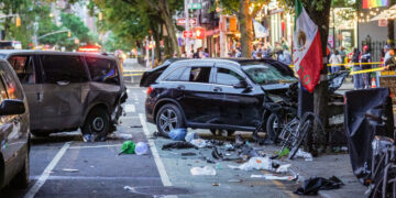 Two Killed as Car Slams Into Crowd on Sidewalk in Manhattan