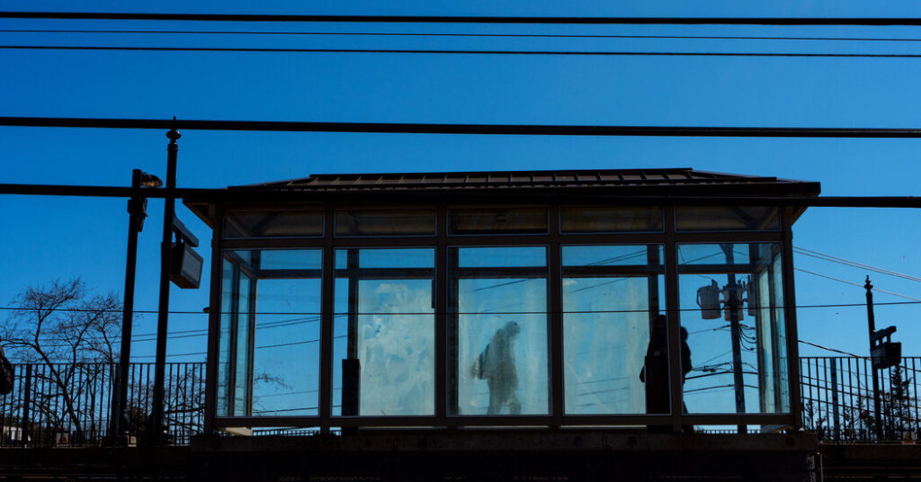 A Long Island Rail Road Strike May Be Near. Here’s What to Know.