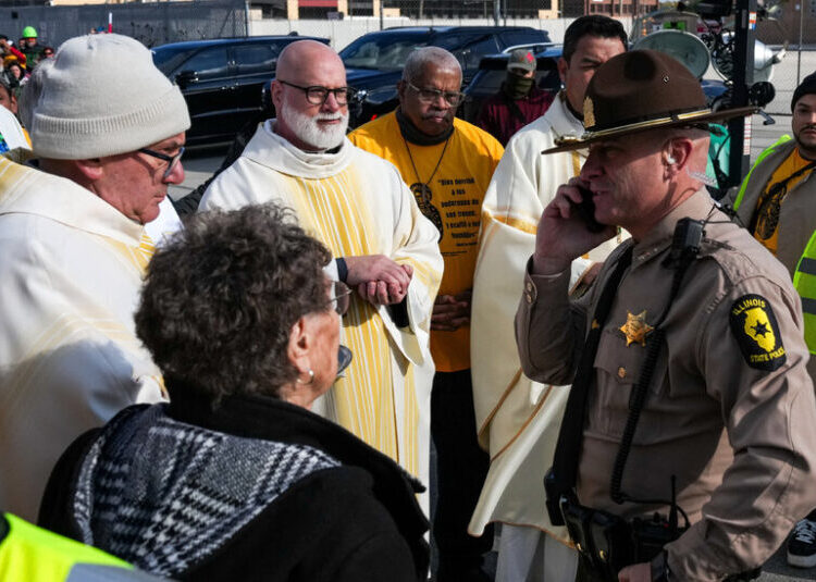 Catholic Clergy Can Minister Within ICE Facility After a Legal Agreement