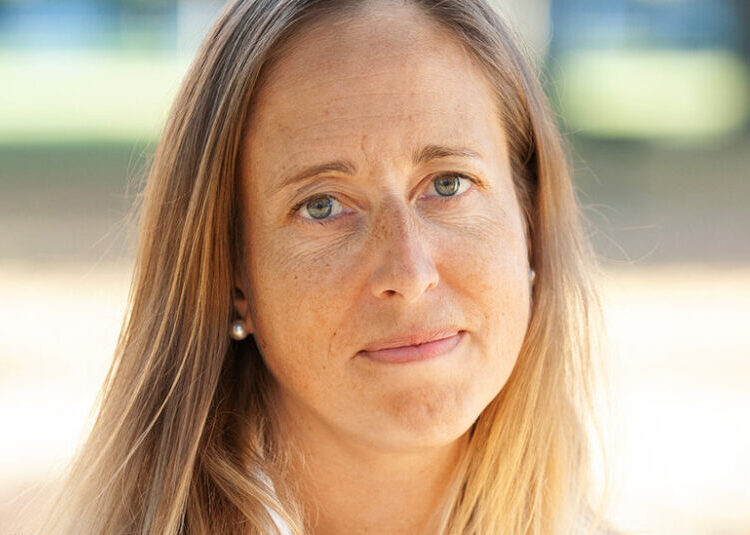 Top Drug Regulator Is Fired From the F.D.A.