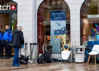 Shoppers’ Frenzy for ‘Royal Pop’ Pocket Watches Forces Swatch to Shut Stores