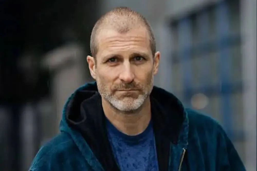 Stewart McLean 