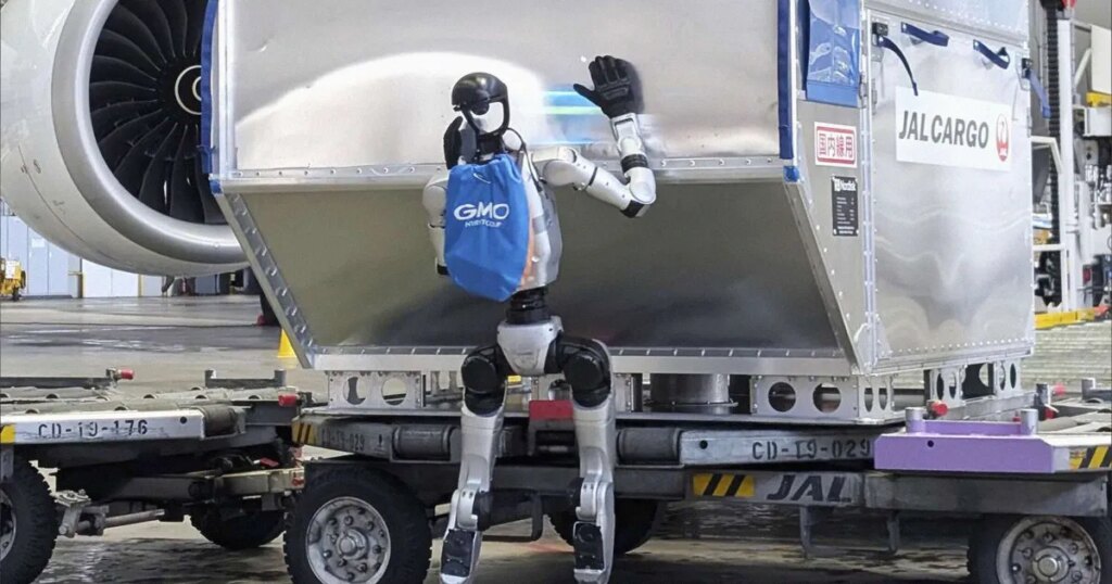 Japanese Airport Trialing Humanoid Robots as Baggage Handlers