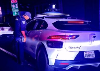 AV Companies Might be in Trouble Now As Cops Start Ticketing Driverless Cars