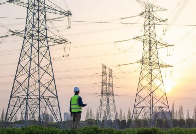 Utility CEOs pocket $626 million as American energy bills hit record highs