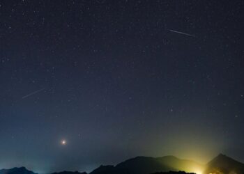 Here’s How to Best Watch the Eta Aquarid Meteor Shower