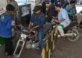 One economist’s ‘radical idea’ to solve the biggest energy crisis in history: a reverse OPEC