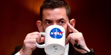 NASA’s Moon Landing Schedule Slipping Horrendously Under Trump