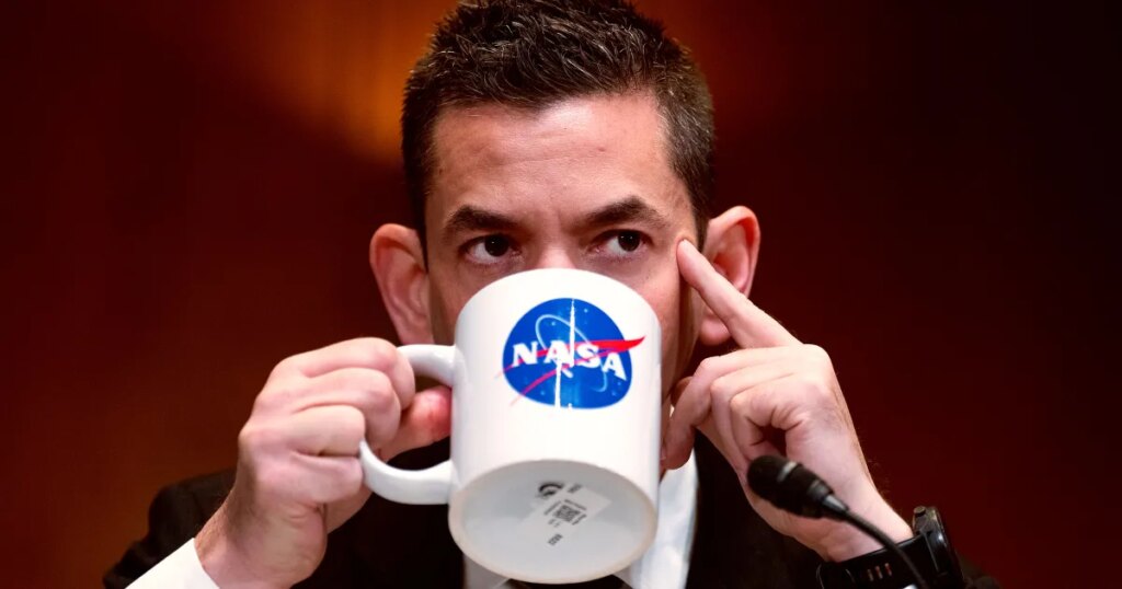 NASA’s Moon Landing Schedule Slipping Horrendously Under Trump