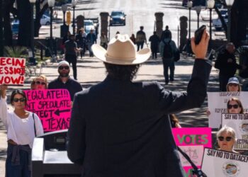Democrat and Republican Voters United on Key Issue: Hatred of Data Centers