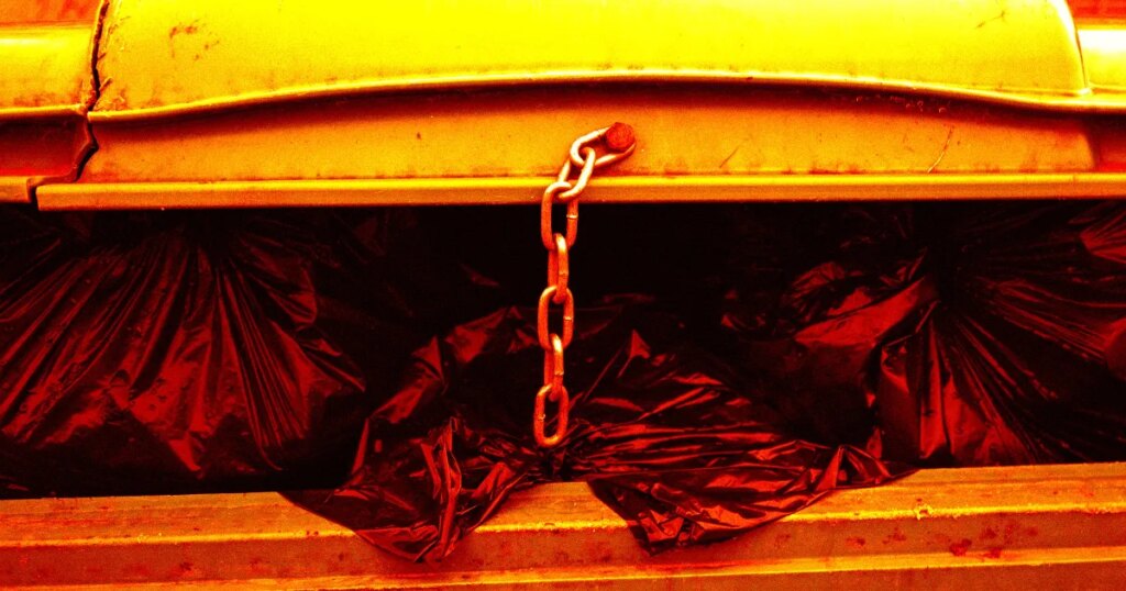 Double Murder Suspect Asked ChatGPT How to Hide Body in Dumpster