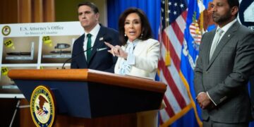 Secret Service agent was struck by buckshot from alleged White House correspondents’ dinner shooter, not friendly fire, Pirro says