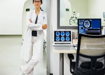A decade after the ‘Godfather of AI’ said radiologists were obsolete, their salaries are up to $571K and demand is growing fast