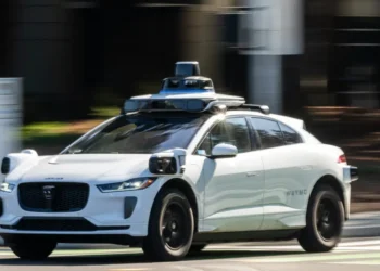 Big money is betting the self-driving future belongs to a small club