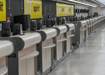 Spirit Airlines’ shutdown is a case study in what happens when a turnaround plan breaks