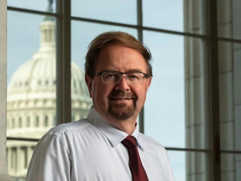 Married GOP rep’s alleged inappropriate letter to young staffer exposed in new report