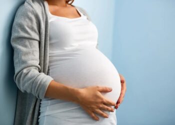 Women experience shifts in confidence, intimacy after pregnancy: survey