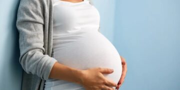 Women experience shifts in confidence, intimacy after pregnancy: survey