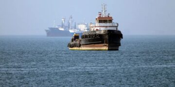 Cargo ship crews face attacks waiting the Gulf as Trump pauses two-day-old project to ‘guide’ ships