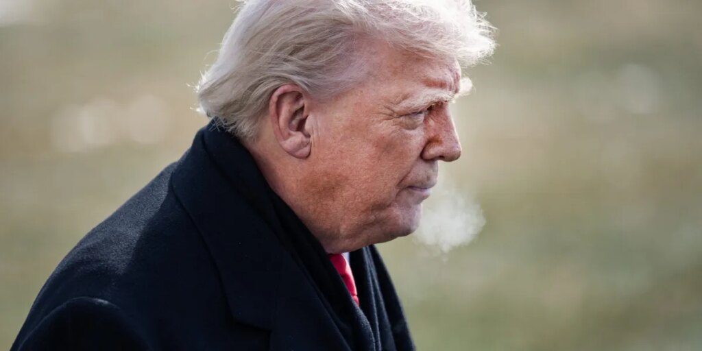 After the FDA spent years rejecting over flavored vape products, Trump reportedly pressed his FDA commissioner to allow mango and blueberry flavors