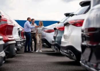 Americans owe $1.68 trillion on car loans — more than credit card debt and as much as all federal student loans